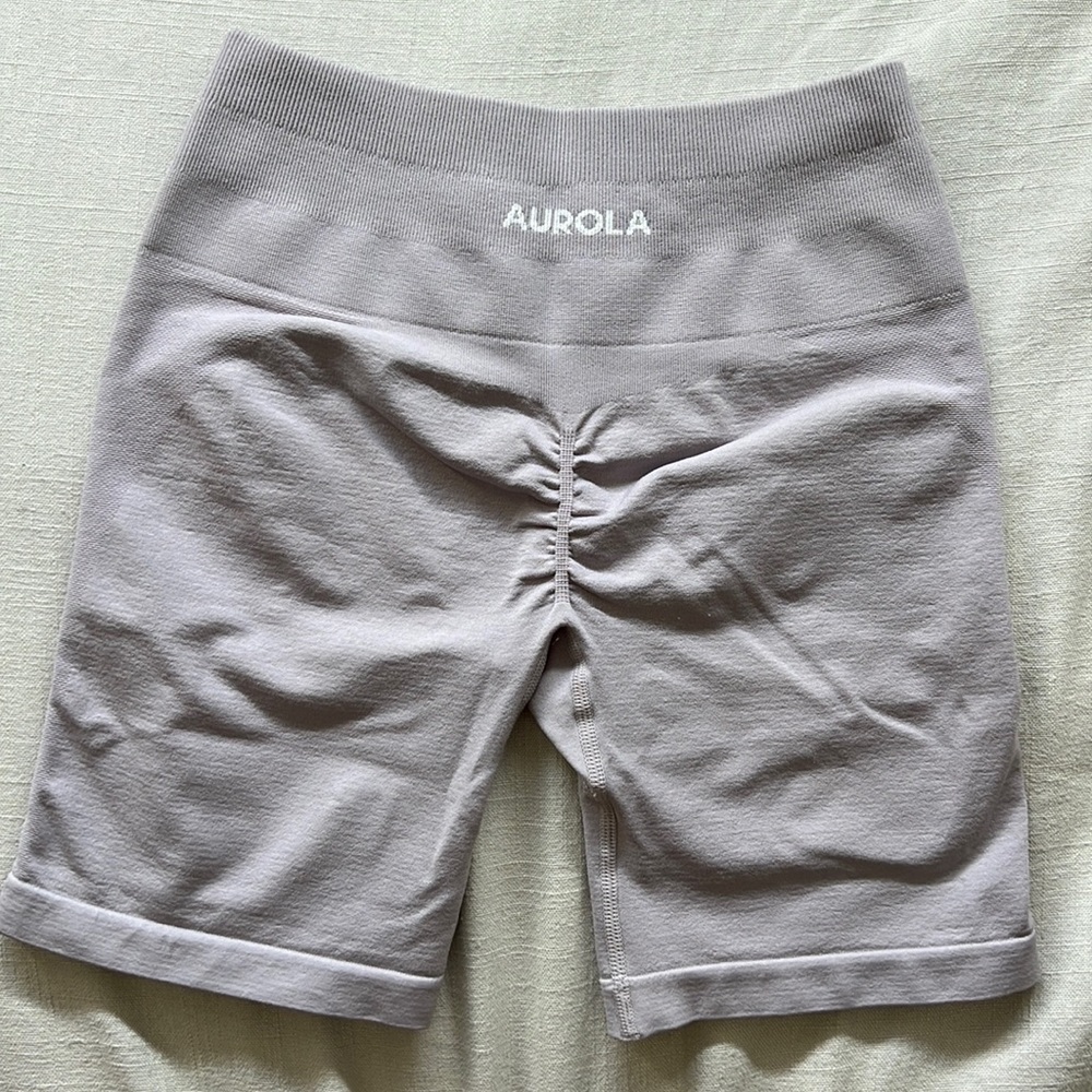 aurola workout shorts
